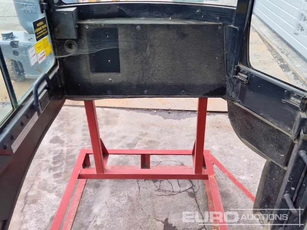 Ricambi per Escavatore Cabin to suit Yanmar Excavator: foto 7 Ricambi per Escavatore Cabin to suit Yanmar Excavator: foto 7