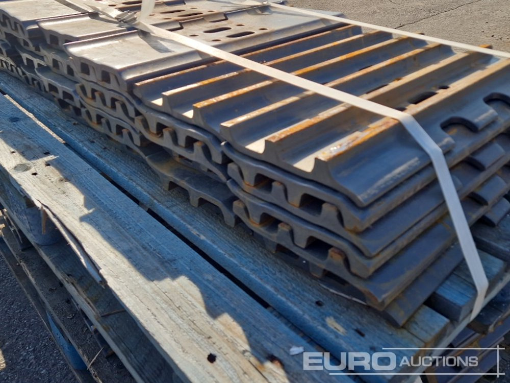 Unused Volvo Steel Track Plates to suit Volvo EC210 (96 of) - Ricambi: foto 5 Unused Volvo Steel Track Plates to suit Volvo EC210 (96 of) - Ricambi: foto 5