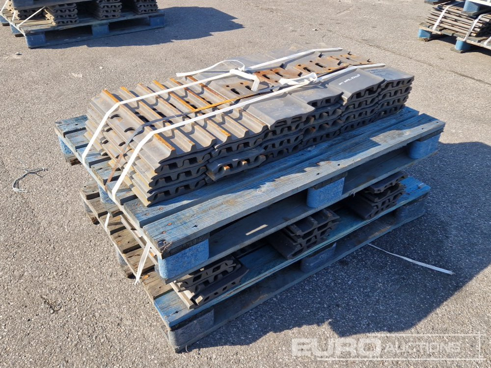 Unused Volvo Steel Track Plates to suit Volvo EC210 (96 of) - Ricambi: foto 3 Unused Volvo Steel Track Plates to suit Volvo EC210 (96 of) - Ricambi: foto 3