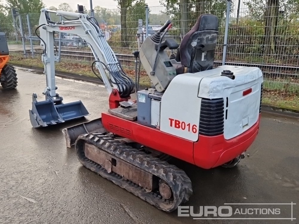 Takeuchi TB016 - Miniescavatore: foto 3 Takeuchi TB016 - Miniescavatore: foto 3