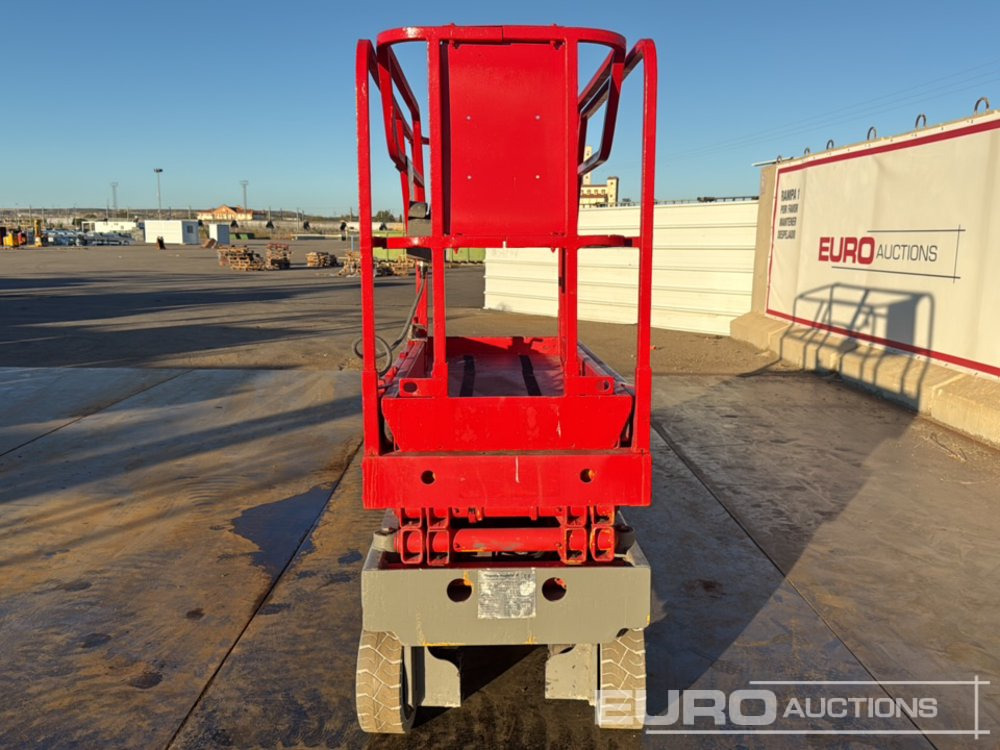 2005 Haulotte Compact 8 - Piattaforma a pantografo: foto 4 2005 Haulotte Compact 8 - Piattaforma a pantografo: foto 4