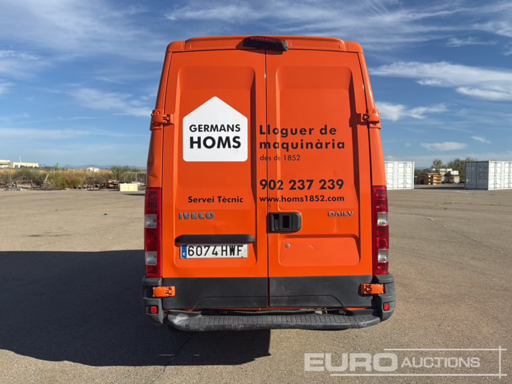 2014 Iveco Daily 35 S13 - Furgone chiuso: foto 4 2014 Iveco Daily 35 S13 - Furgone chiuso: foto 4