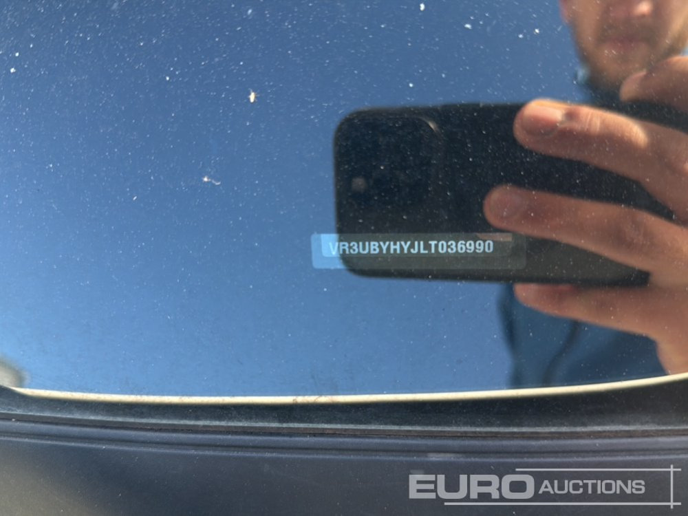 Autovettura 2020 Peugeot 208: foto 28