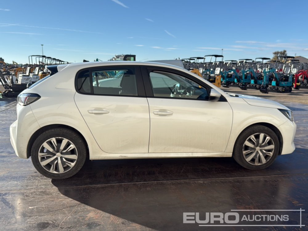 Autovettura 2020 Peugeot 208: foto 6