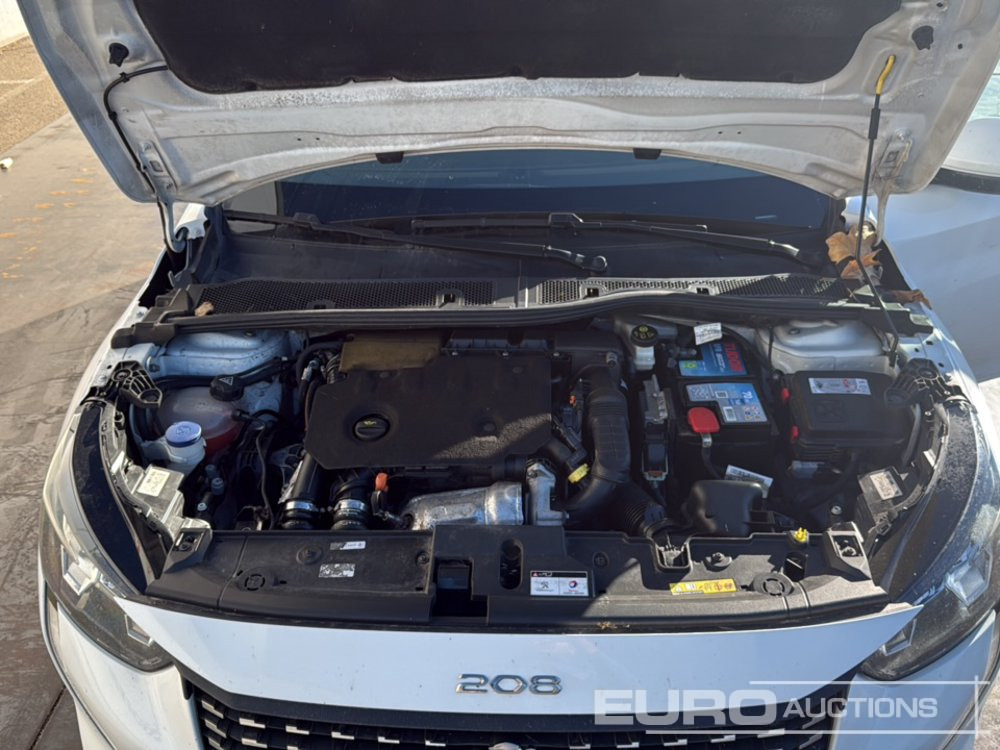 Autovettura 2020 Peugeot 208: foto 24