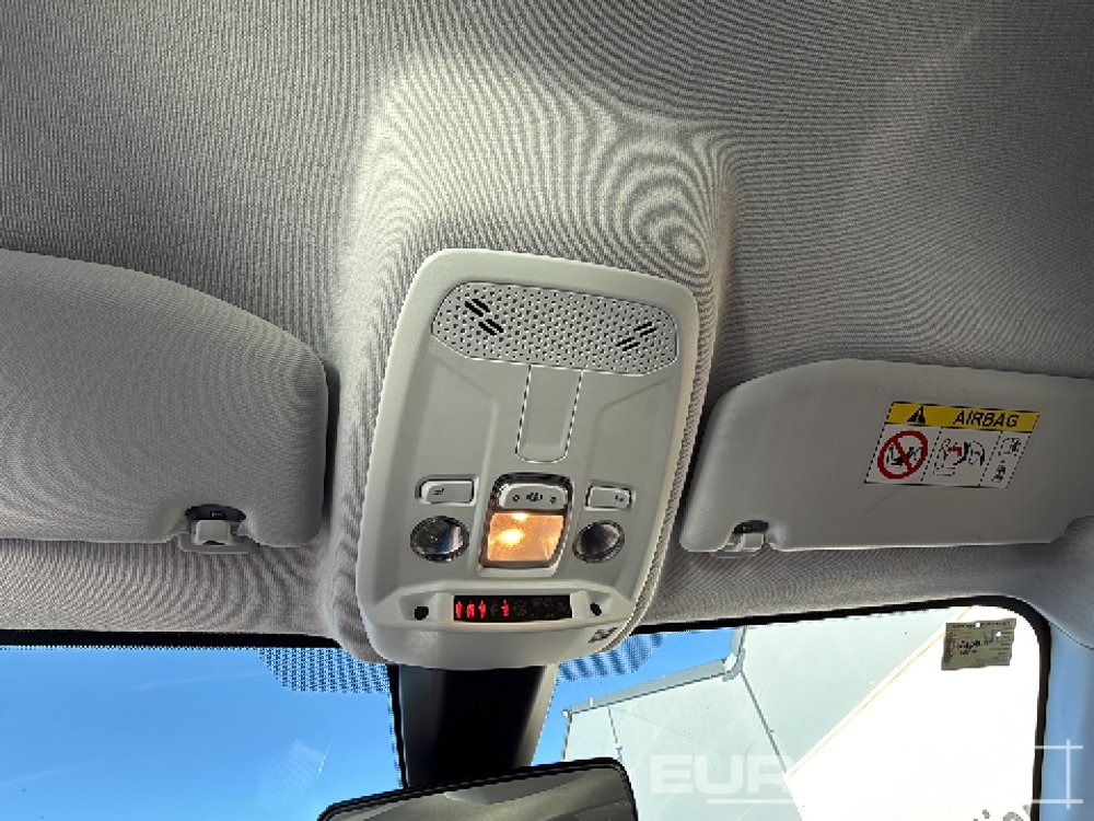 Autovettura 2020 Peugeot 208: foto 22