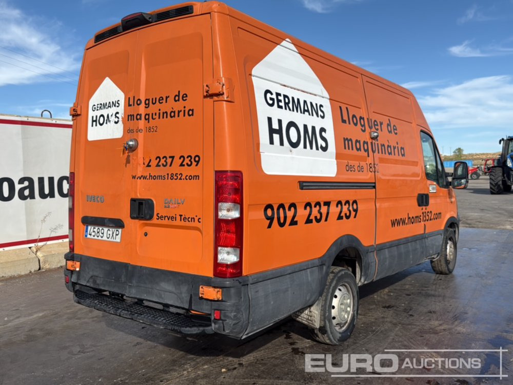 2010 Iveco Daily 35 S14 - Furgone: foto 5 2010 Iveco Daily 35 S14 - Furgone: foto 5