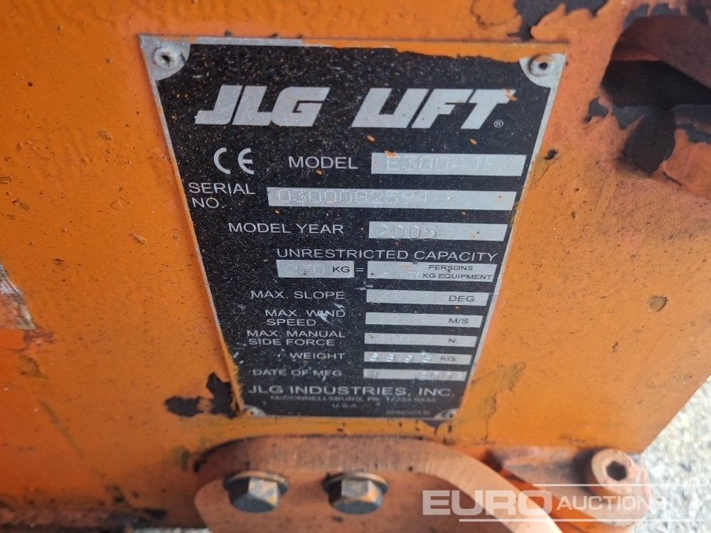 Piattaforma articolata JLG E300AJP: foto 20