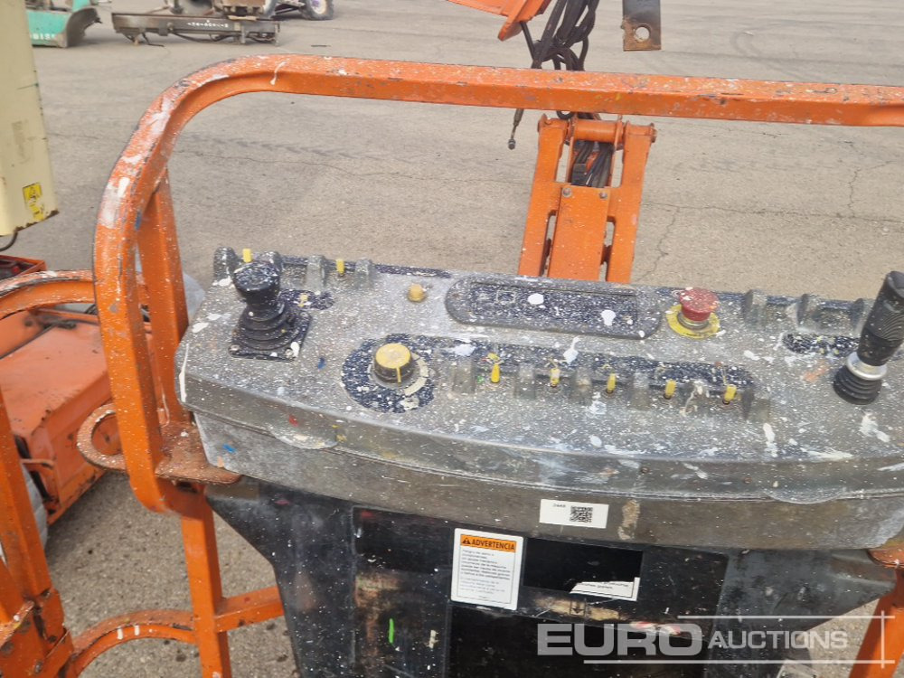 Piattaforma articolata JLG E300AJP: foto 17