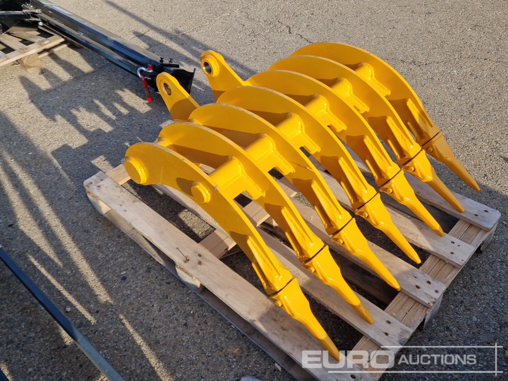 Unused 2025 Captok 32" Rake With Teeth to suit CAT 305 Excavator / Rastrillo para Excavadora CAT 305 - Benna: foto 4 Unused 2025 Captok 32" Rake With Teeth to suit CAT 305 Excavator / Rastrillo para Excavadora CAT 305 - Benna: foto 4