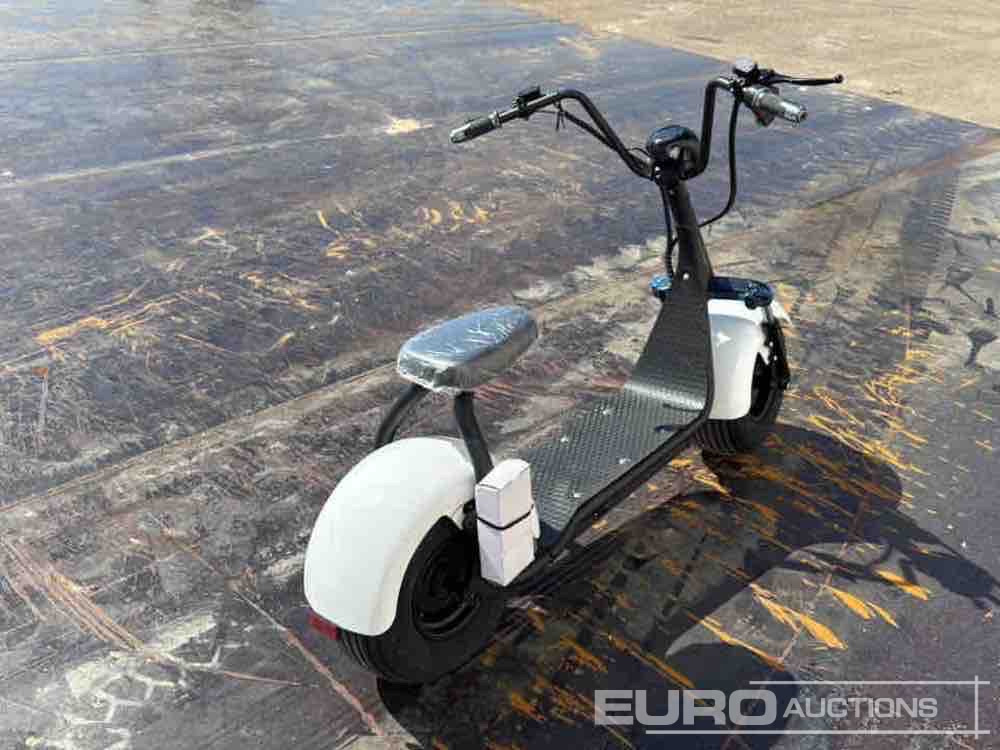 Unused City coco Electric Scooter Max Speed 40km/h, Autonomy 45km / Scooter Eléctrico - Motocicletta: foto 5 Unused City coco Electric Scooter Max Speed 40km/h, Autonomy 45km / Scooter Eléctrico - Motocicletta: foto 5