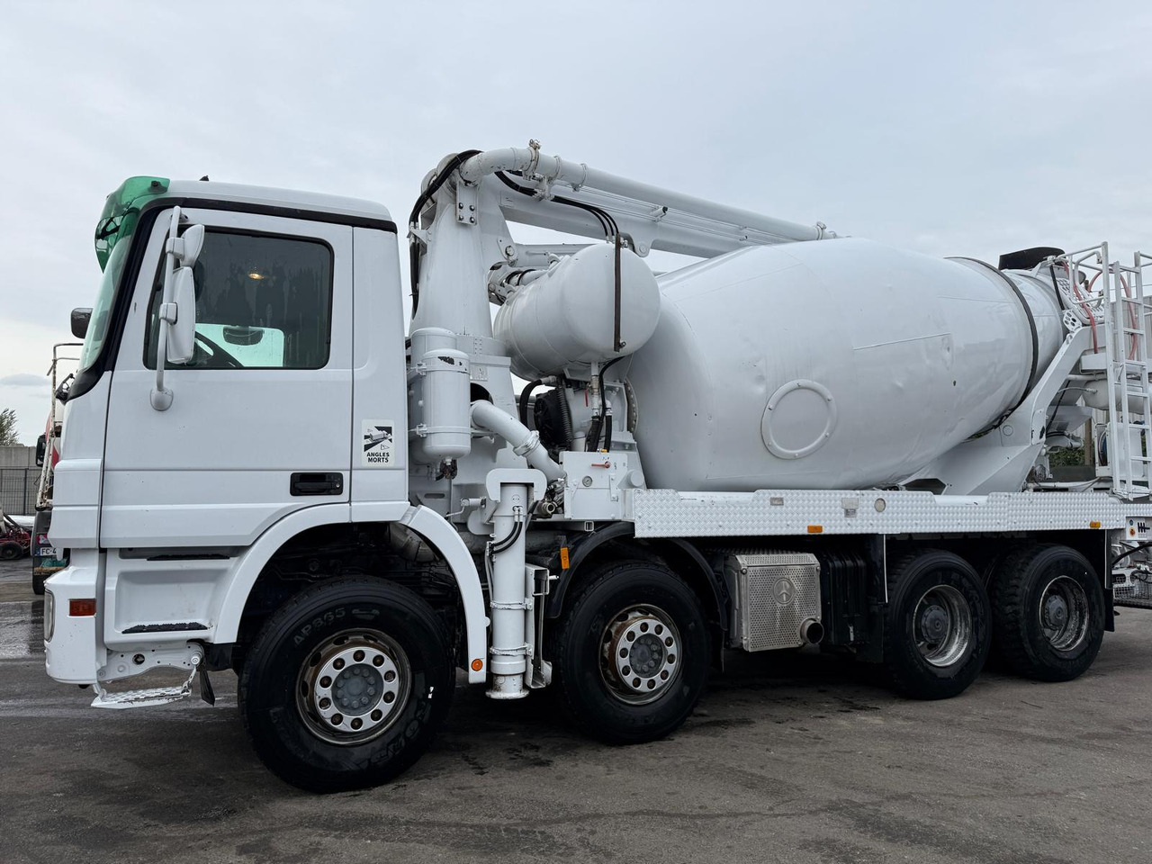 Camion mixo-pompe Mercedes Actros DS-840-FF - Betonpompa: foto 2 Camion mixo-pompe Mercedes Actros DS-840-FF - Betonpompa: foto 2