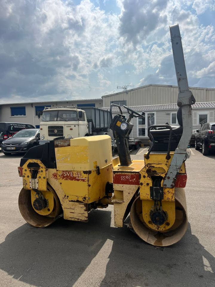 DYNAPAC CC102 - Rullo compattatore/ Rullo compressore: foto 2 DYNAPAC CC102 - Rullo compattatore/ Rullo compressore: foto 2