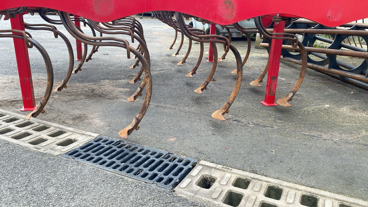 Agro Factory Cris 6 Grossfederzinkenegge - Erpice: foto 4 Agro Factory Cris 6 Grossfederzinkenegge - Erpice: foto 4