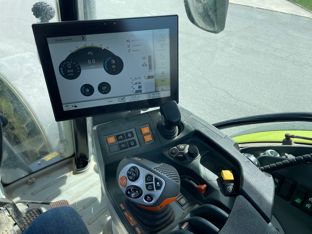 Claas Arion 660 C-matic - Trattore: foto 4 Claas Arion 660 C-matic - Trattore: foto 4