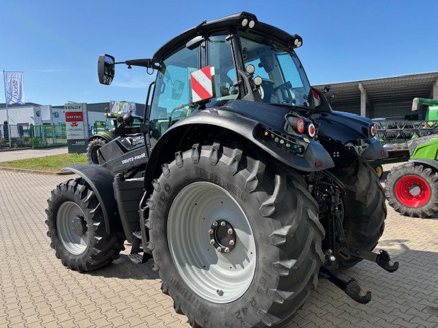 Deutz-Fahr Agrotron 6215 TTV - Warrior - Trattore: foto 5 Deutz-Fahr Agrotron 6215 TTV - Warrior - Trattore: foto 5