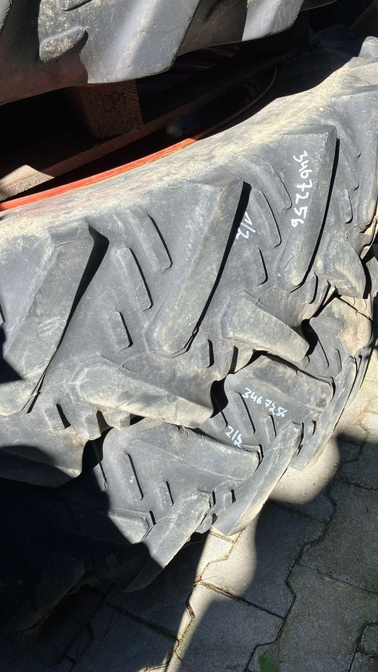 Fendt 2x Räder 11.2R45 - Cerchi e pneumatici: foto 1 Fendt 2x Räder 11.2R45 - Cerchi e pneumatici: foto 1