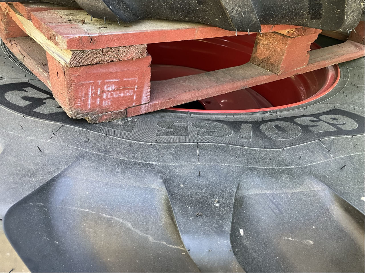 Fendt 650/65R42 u. 540/65R30 MI - Cerchi e pneumatici: foto 5 Fendt 650/65R42 u. 540/65R30 MI - Cerchi e pneumatici: foto 5