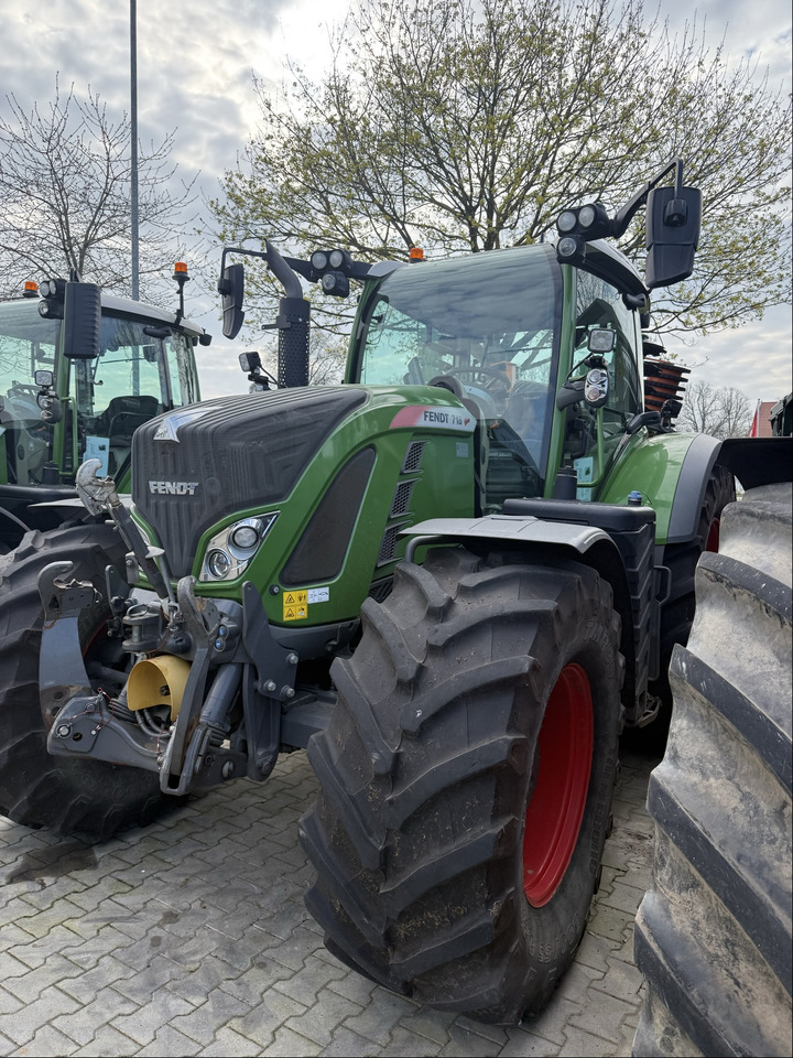 Fendt 718 Vario S4 ProfiPlus - Trattore: foto 2 Fendt 718 Vario S4 ProfiPlus - Trattore: foto 2