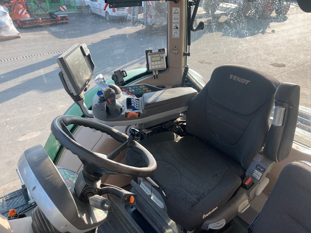 Fendt 724 Vario S4 ProfiPlus - Trattore: foto 5 Fendt 724 Vario S4 ProfiPlus - Trattore: foto 5