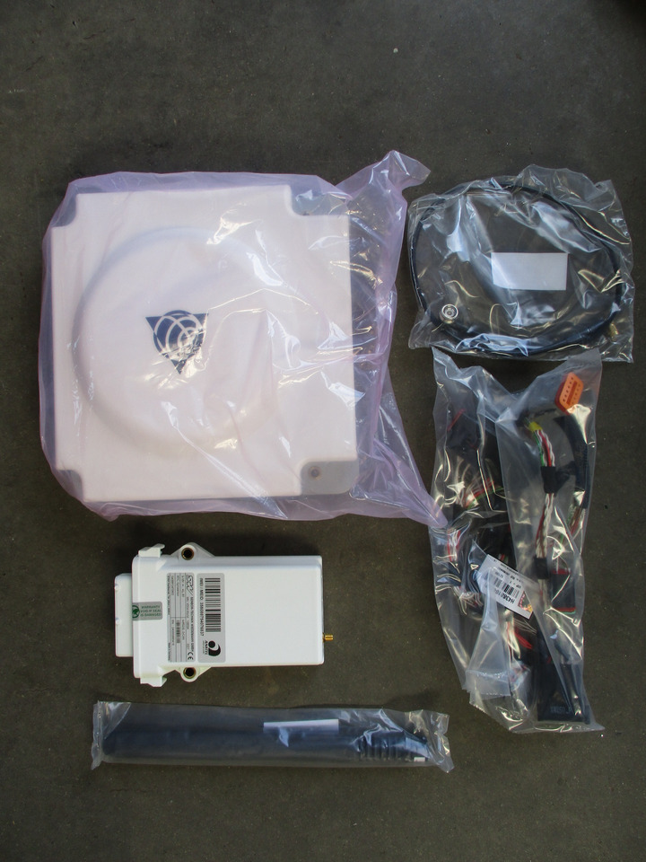 Fendt VarioGuide RTK - Trattore: foto 1 Fendt VarioGuide RTK - Trattore: foto 1