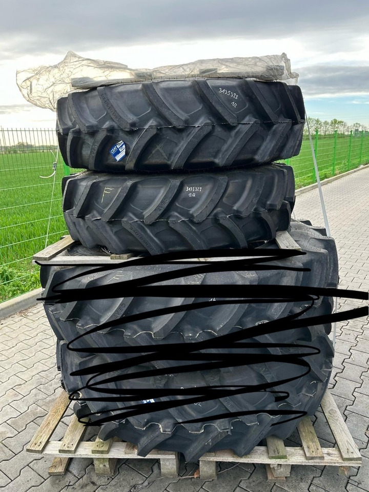 Grasdorf Komplettrad 340/85R28 für MF - Cerchi e pneumatici: foto 1 Grasdorf Komplettrad 340/85R28 für MF - Cerchi e pneumatici: foto 1