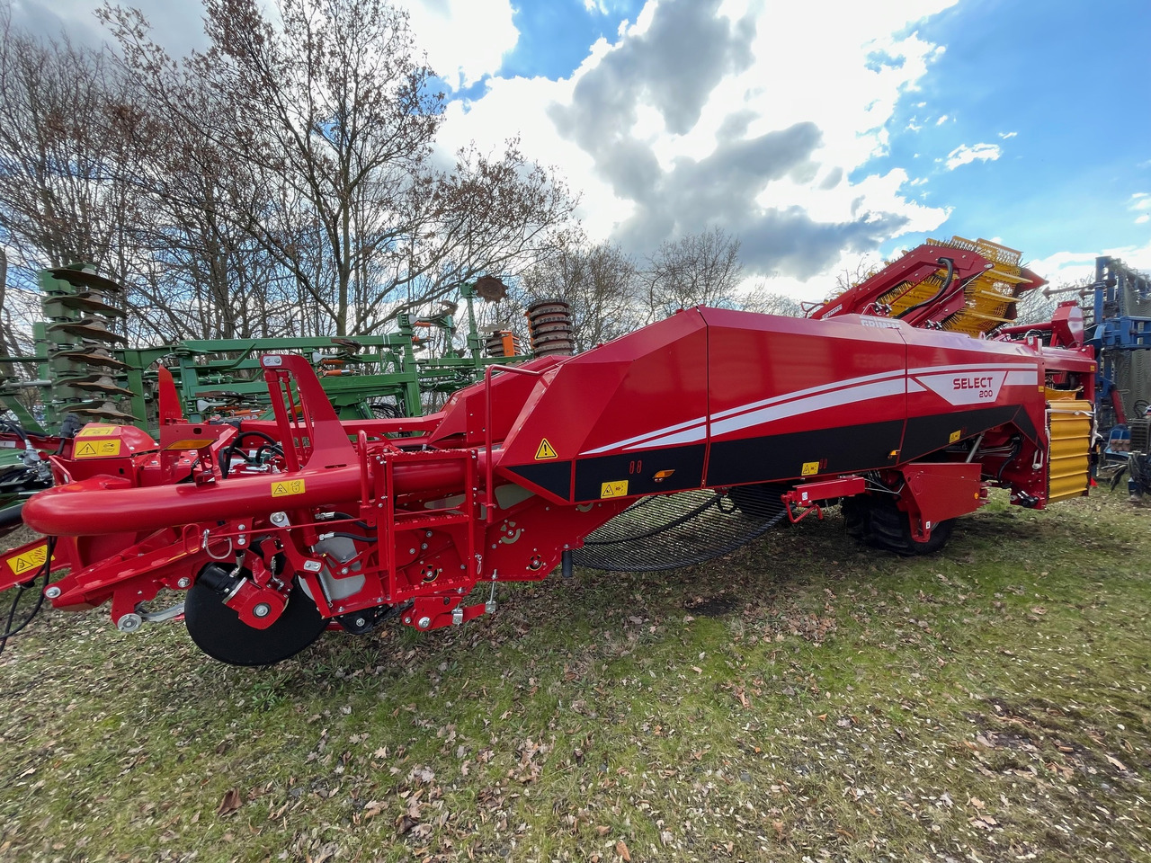 Grimme Select 200 - Scava raccogli patate: foto 1 Grimme Select 200 - Scava raccogli patate: foto 1