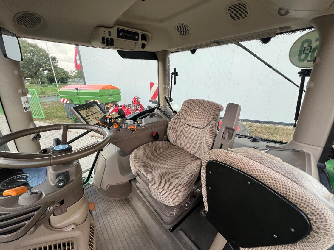 John Deere 7310 R - Trattore: foto 2 John Deere 7310 R - Trattore: foto 2