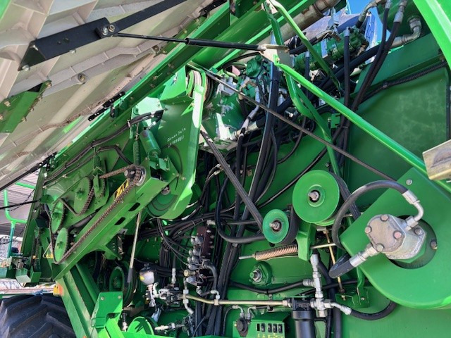 John Deere T660 i Hillmaster - Mietitrebbia: foto 3 John Deere T660 i Hillmaster - Mietitrebbia: foto 3