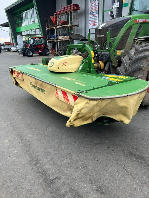 Krone Easy Cut B 970 F 320 M - Falciatrice: foto 3 Krone Easy Cut B 970 F 320 M - Falciatrice: foto 3