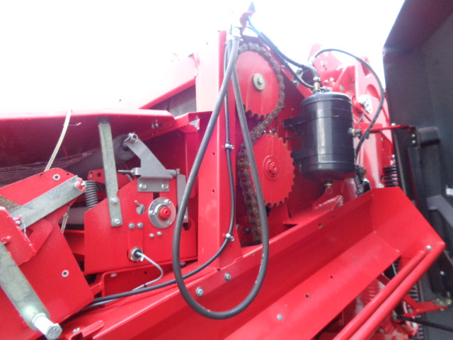 Lely RP 445 - Macchina da fienagione: foto 4 Lely RP 445 - Macchina da fienagione: foto 4