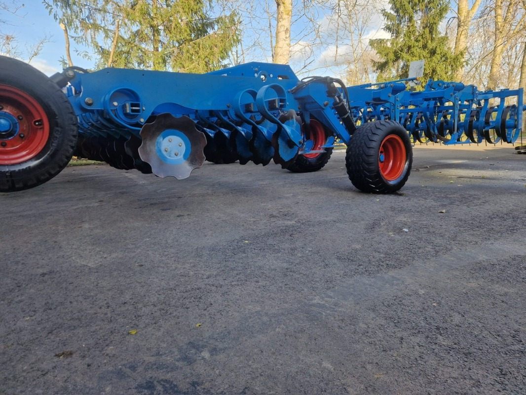 Lemken Koralin 9 - Flachgrubber - Coltivatore: foto 1 Lemken Koralin 9 - Flachgrubber - Coltivatore: foto 1