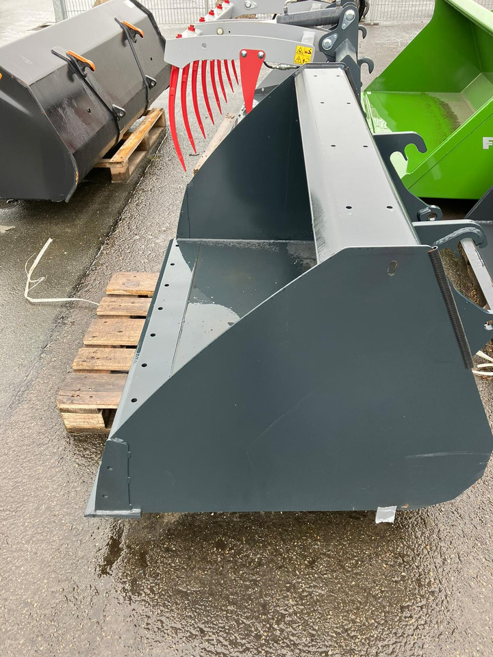 Schäffer Universalschaufel 1,50m - Macchina per l'allevamento: foto 1 Schäffer Universalschaufel 1,50m - Macchina per l'allevamento: foto 1