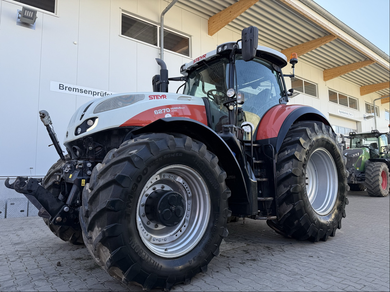 Steyr 6270 Terrus CVT - Trattore: foto 1 Steyr 6270 Terrus CVT - Trattore: foto 1