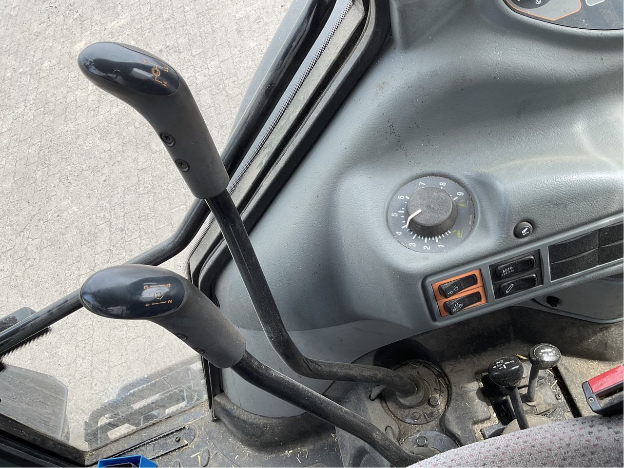 Valtra A 93 - Trattore: foto 4 Valtra A 93 - Trattore: foto 4