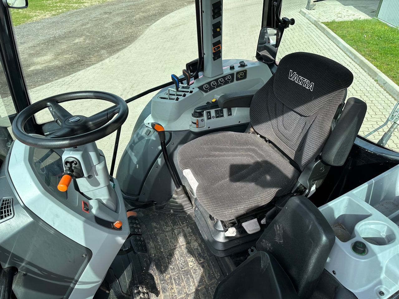 Valtra A105 MH - Trattore: foto 4 Valtra A105 MH - Trattore: foto 4
