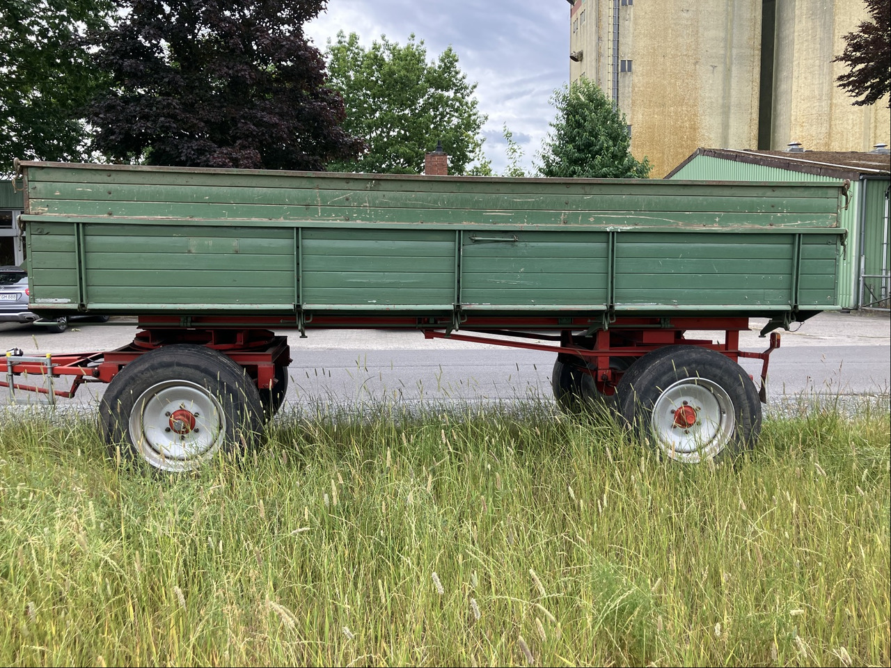 Welger FK 130 Anhänger 2-Seiten - Autocarro ribaltabile: foto 1 Welger FK 130 Anhänger 2-Seiten - Autocarro ribaltabile: foto 1