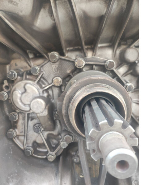 DAF 12AS 2301 2330 2131 2331 TD - Cambio per Camion: foto 2 DAF 12AS 2301 2330 2131 2331 TD - Cambio per Camion: foto 2