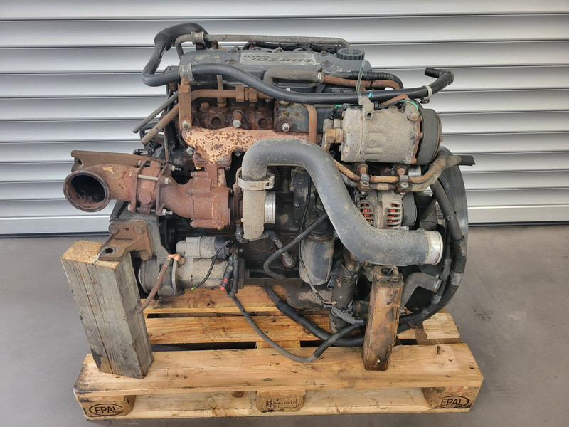 Iveco EUROCARGO F4AE0481 TECTOR 4 EURO 3 - Motore per Camion: foto 3 Iveco EUROCARGO F4AE0481 TECTOR 4 EURO 3 - Motore per Camion: foto 3
