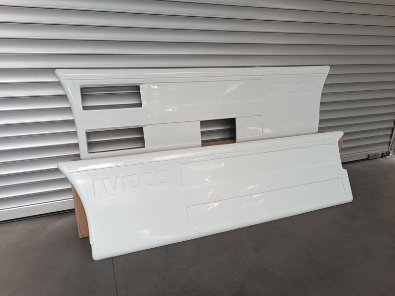 Iveco Fairings - Sideskirts - Paraurto per Camion: foto 3 Iveco Fairings - Sideskirts - Paraurto per Camion: foto 3