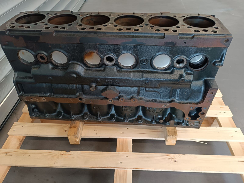 MAN TGL TGM - Blocco cilindri per Camion: foto 1 MAN TGL TGM - Blocco cilindri per Camion: foto 1