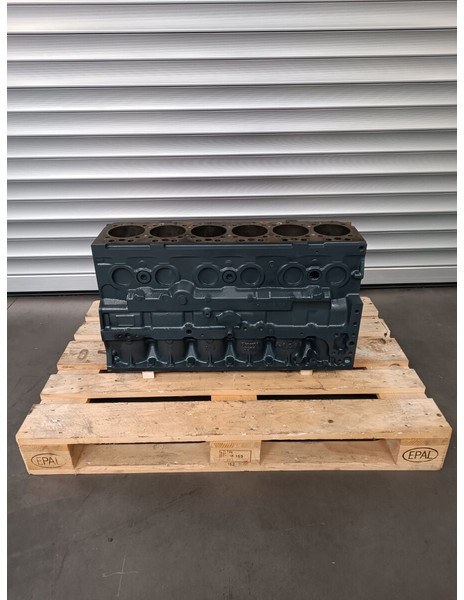 MAN TGM TGL - Blocco cilindri per Camion: foto 1 MAN TGM TGL - Blocco cilindri per Camion: foto 1
