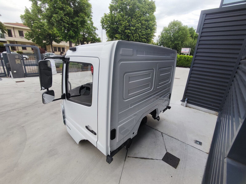 Mercedes-Benz Atego Euro 6 6 cylinders - Cabina e interni per Camion: foto 5 Mercedes-Benz Atego Euro 6 6 cylinders - Cabina e interni per Camion: foto 5
