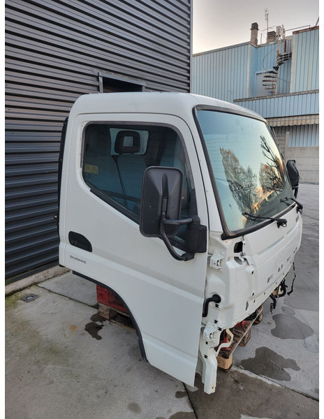 Cabina e interni per Camion Mitsubishi Fuso "S" Fuso: foto 10