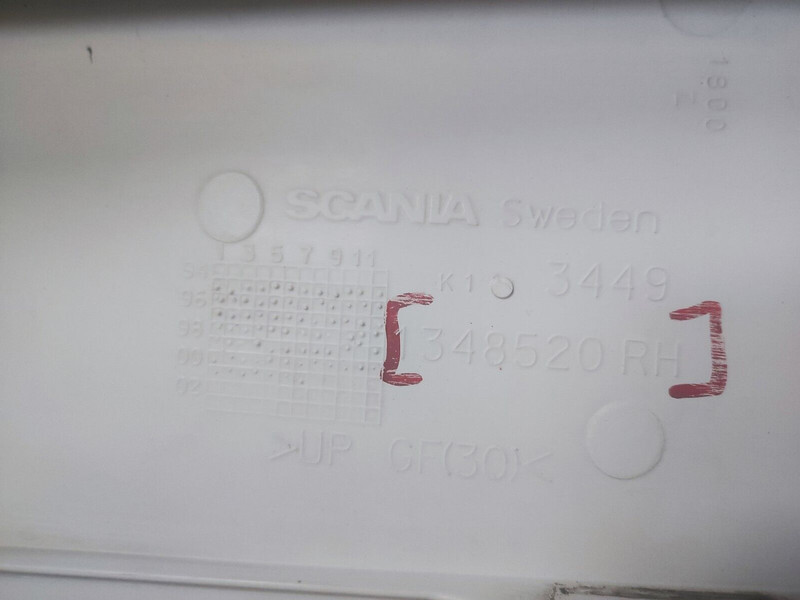 Scania Side fenders - Aero kit/ Spoiler per Camion: foto 4 Scania Side fenders - Aero kit/ Spoiler per Camion: foto 4