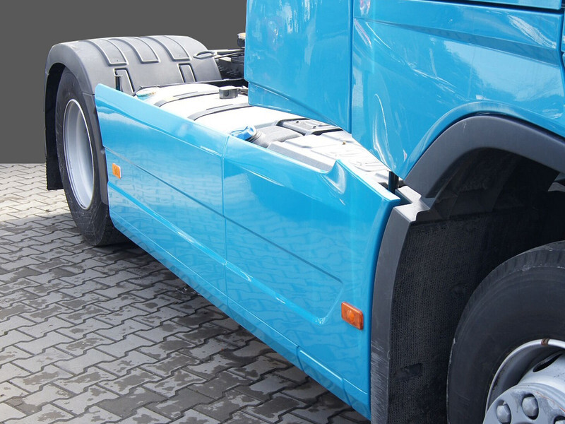 Volvo FH 4 EURO 6 - Aero kit/ Spoiler per Camion: foto 2 Volvo FH 4 EURO 6 - Aero kit/ Spoiler per Camion: foto 2