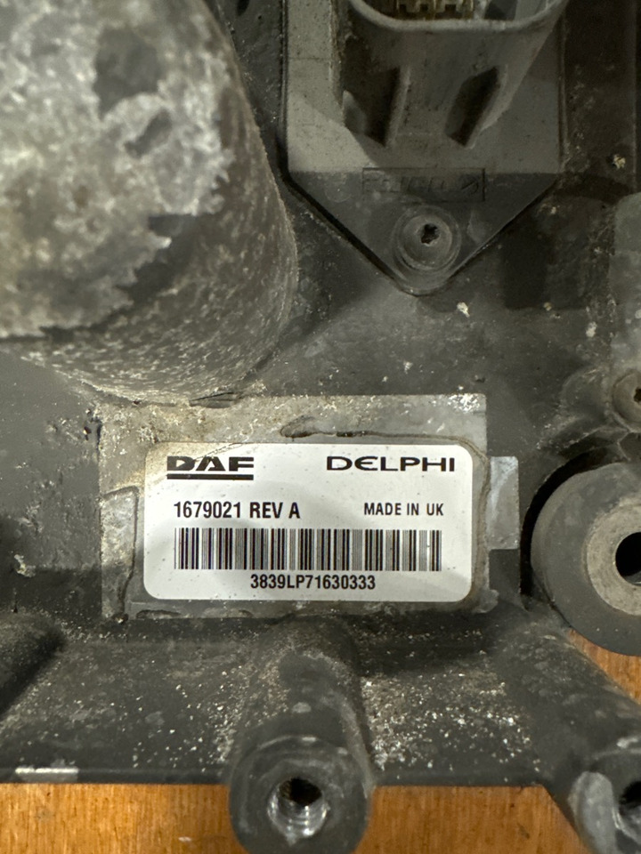 DAF ENGINE ECU 1679021 - Sistema elettrico per Camion: foto 2 DAF ENGINE ECU 1679021 - Sistema elettrico per Camion: foto 2