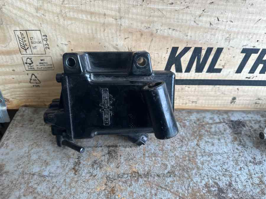 MAN CAB HYDRALIK TILT PUMP 85.41723-6108 - Cabina e interni per Camion: foto 2 MAN CAB HYDRALIK TILT PUMP 85.41723-6108 - Cabina e interni per Camion: foto 2