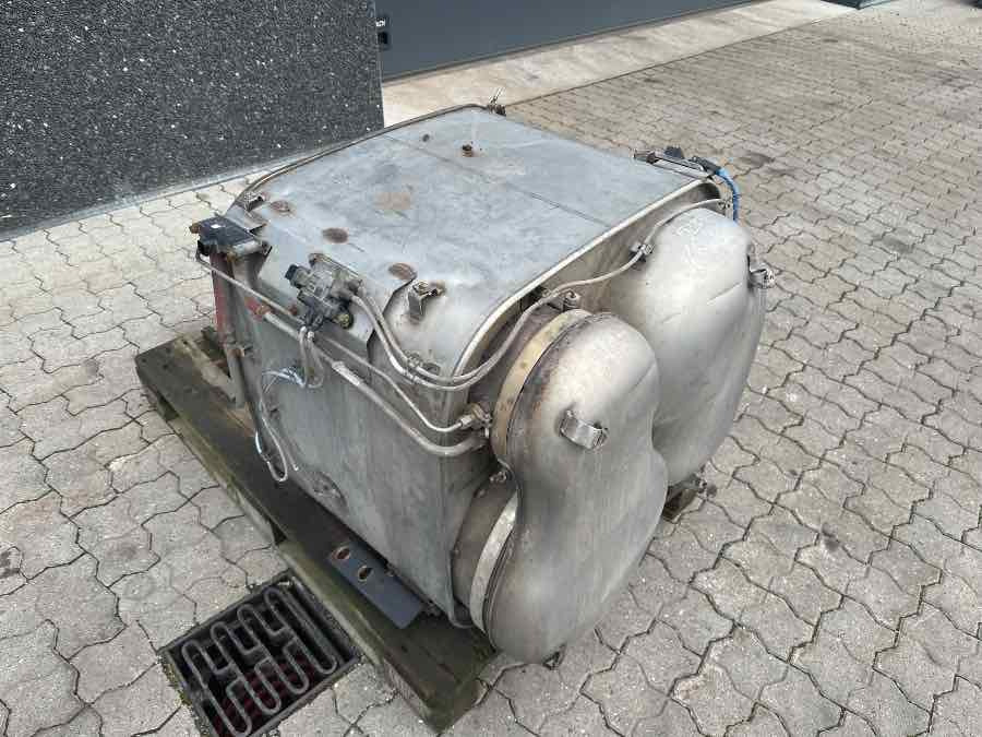 MAN EXHAUST 81.15103-6115 - Impianto di scarico per Camion: foto 1 MAN EXHAUST 81.15103-6115 - Impianto di scarico per Camion: foto 1