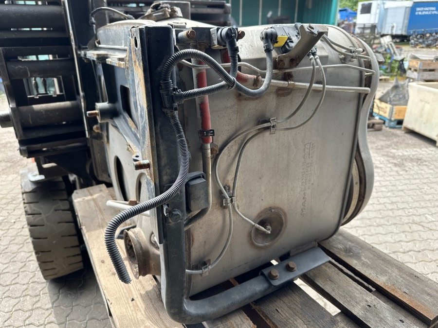 MAN EXHAUST 81.15103-6133 - Impianto di scarico per Camion: foto 1 MAN EXHAUST 81.15103-6133 - Impianto di scarico per Camion: foto 1